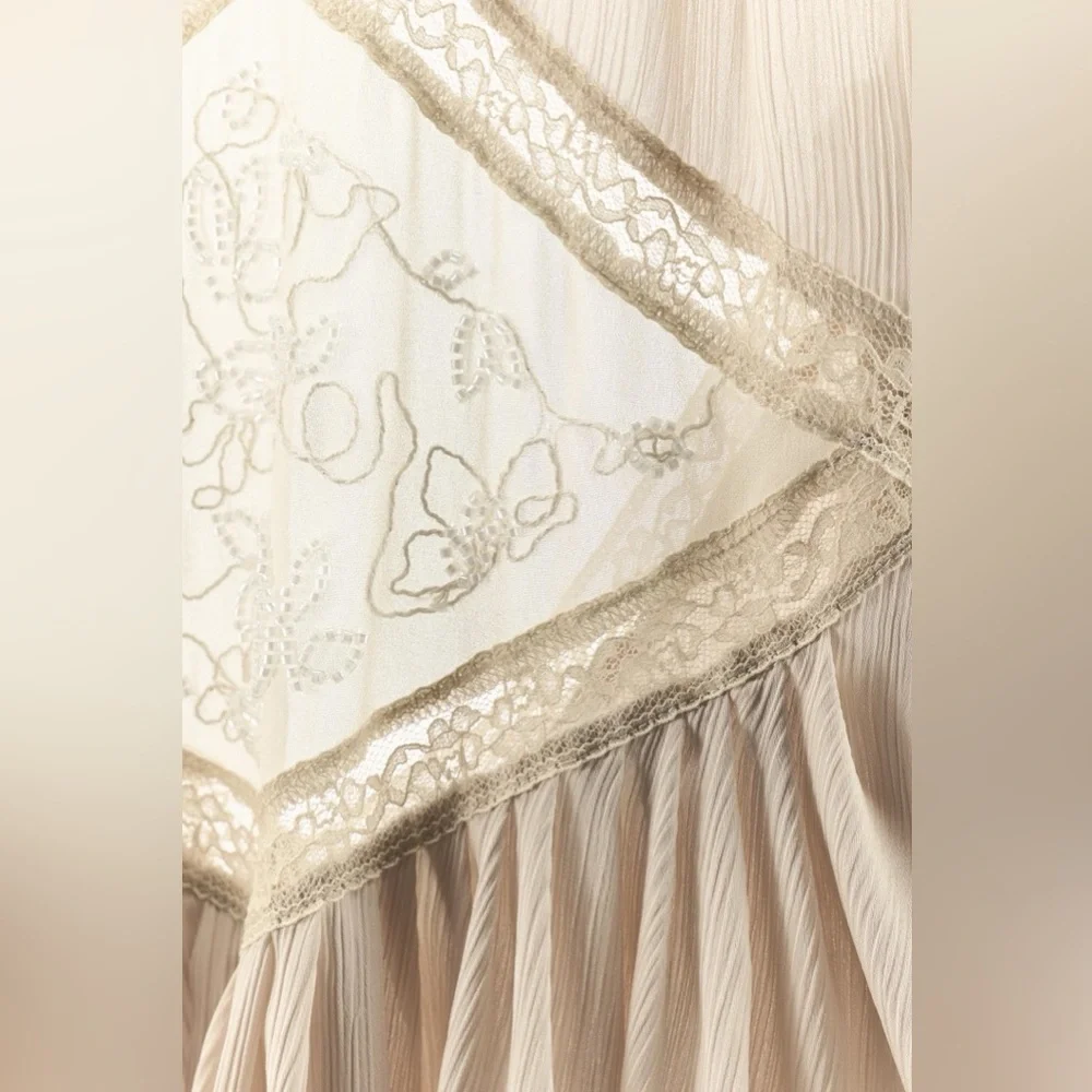 🆕(NWT) ZARA **VIRAL** Embroidered & Sequin Satin Midi/Maxi Dress. Size MEDIUM - Picture 12 of 16